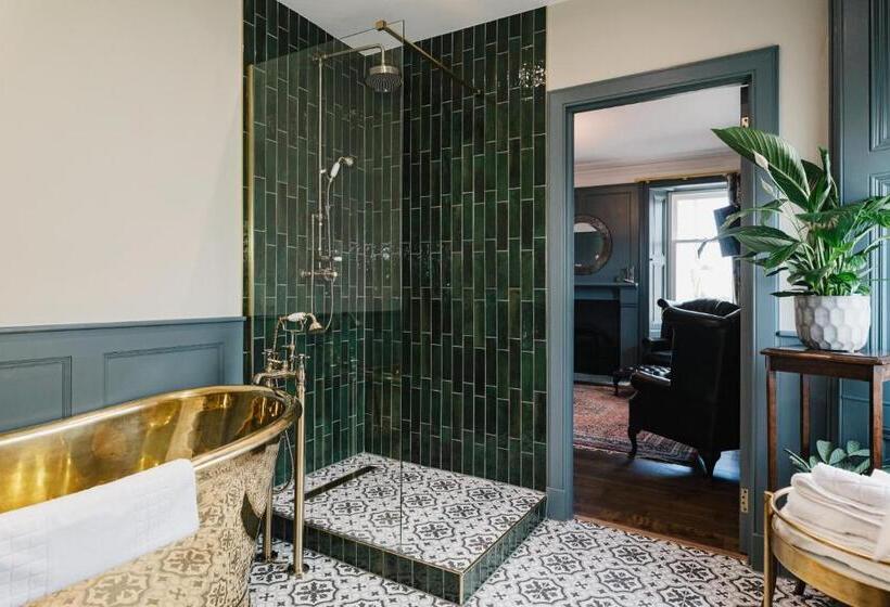 חדר סופריור, Coorie Inn Restaurant And Rooms