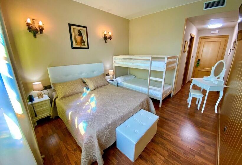 4인용 스탠다드 룸, Castillo Bonavía