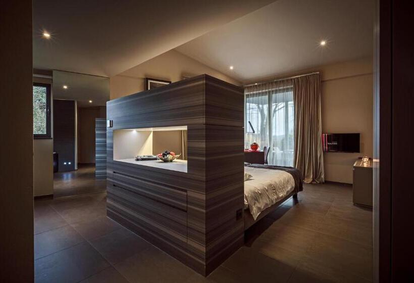 חדר דלוקס, Espace Medissey