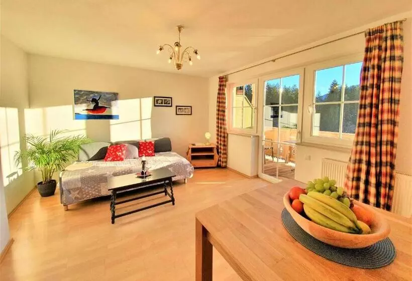 Huoneisto 1 Makuuhuone, Grubhof Appartements