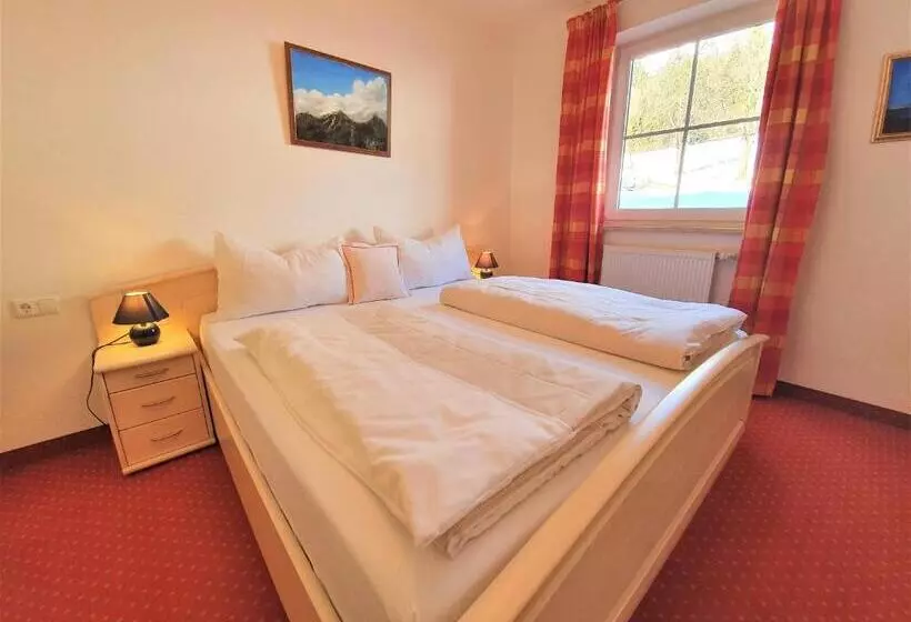 Deluxe-huoneisto 1 Makuuhuone, Grubhof Appartements