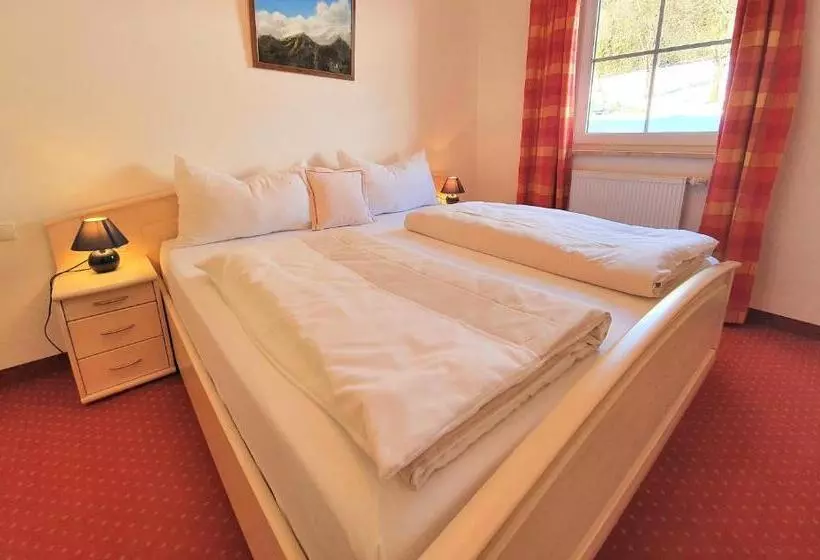 Huoneisto 1 Makuuhuone, Grubhof Appartements