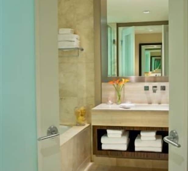 标准间, L Hermitage