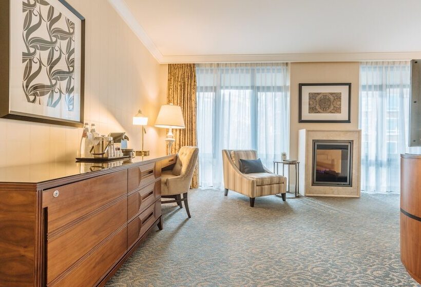 标准间, L Hermitage