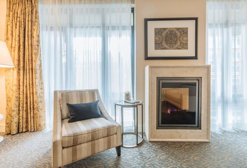 标准间, L Hermitage