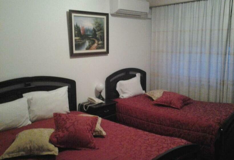 اتاق استاندارد سه نفره, Residencial Pinto