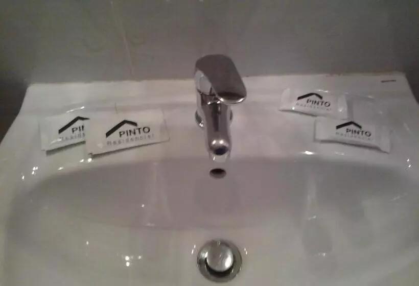 اتاق استاندارد سه نفره, Residencial Pinto