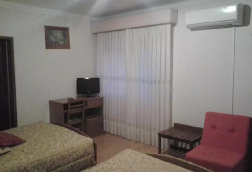 اتاق استاندارد چهار تخته, Residencial Pinto