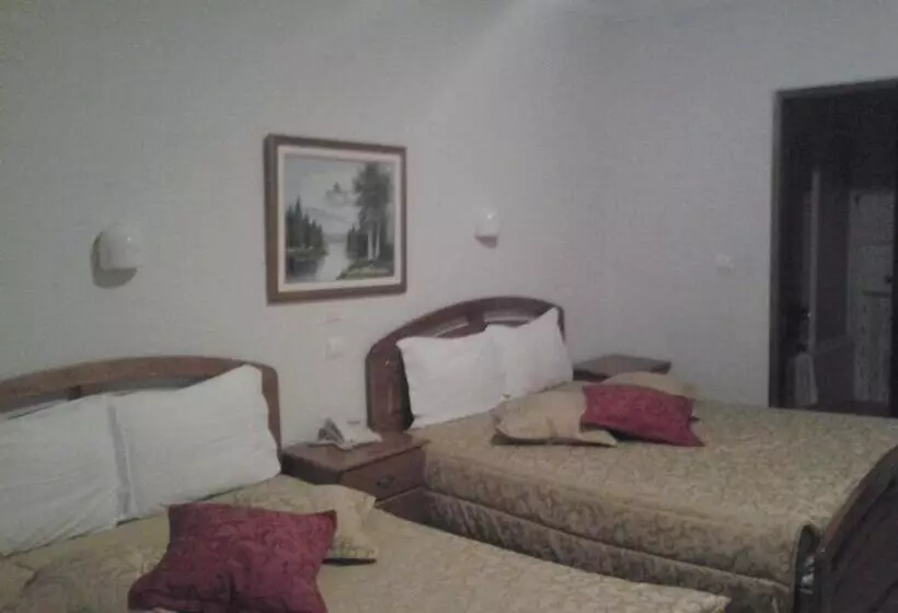اتاق استاندارد چهار تخته, Residencial Pinto