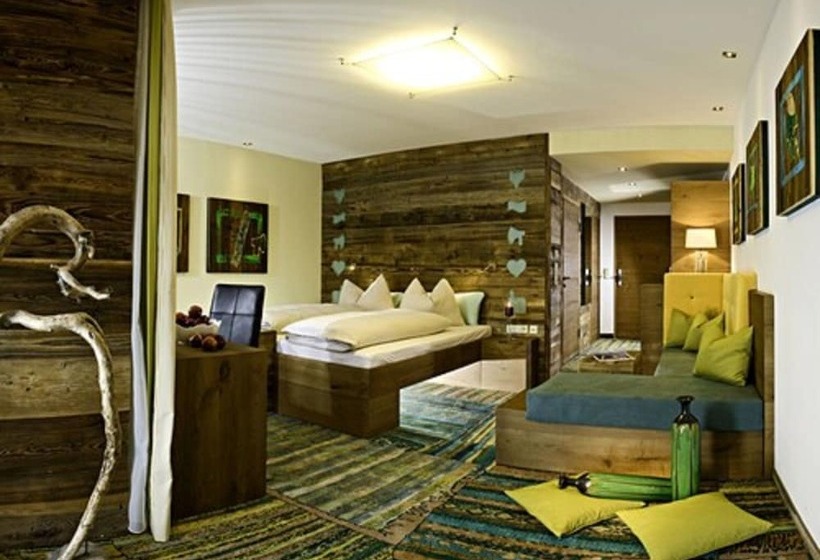 발코니 디럭스 룸, Salzburger Hof Leogang