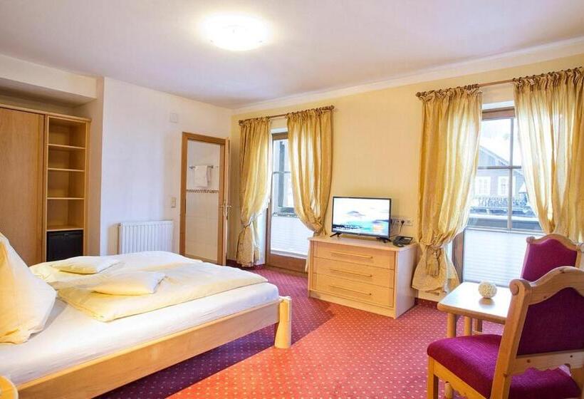 חדר סטנדרט עם מרפסת, In The Heart Of The Alps