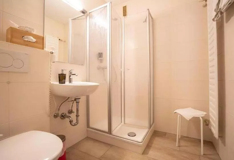 Standard-huone, Suggenbad