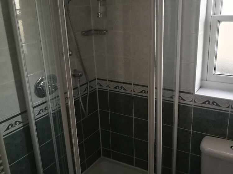 Номер Стандарт Индивидуальный, The Windsor