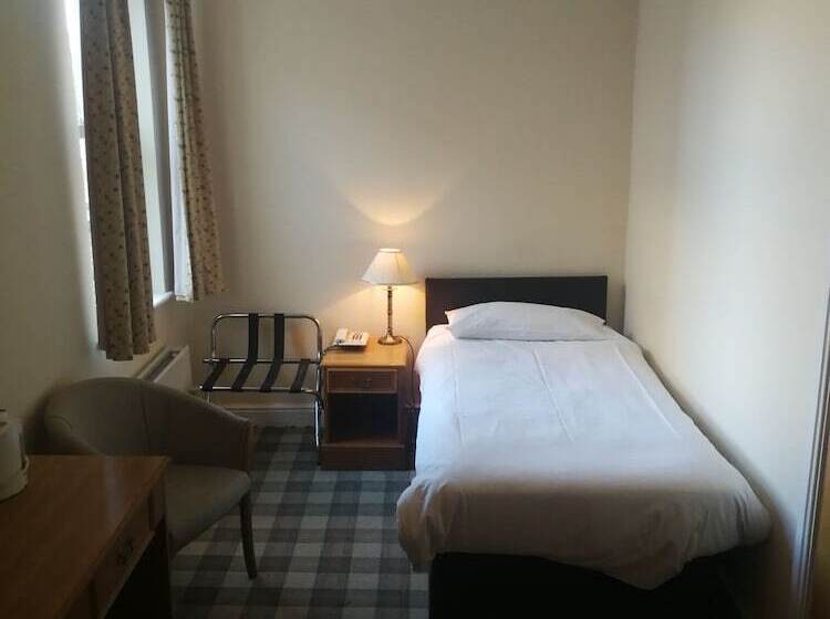 Номер Стандарт Индивидуальный, The Windsor