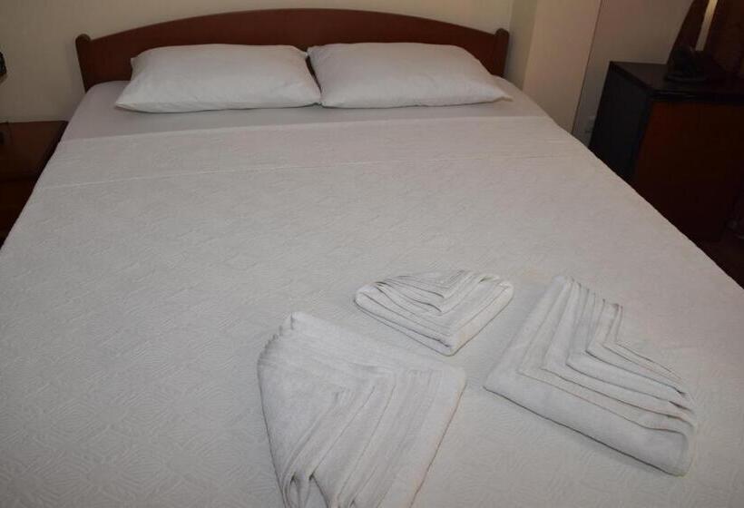 اتاق استاندارد یک نفره, Tivoli