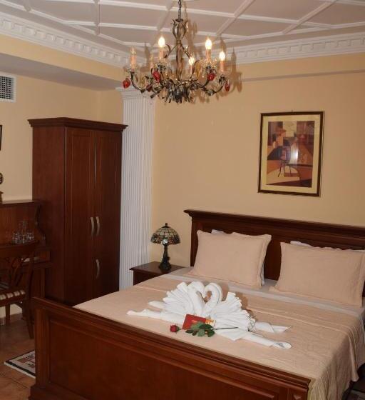 سوییت لوکس, Tivoli