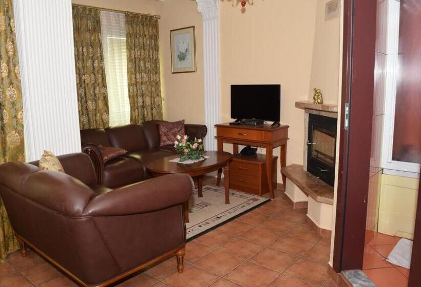 سوییت لوکس, Tivoli