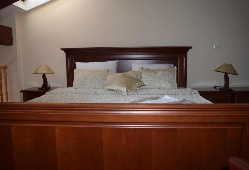 اتاق سوپریور با تخت بزرگ, Tivoli