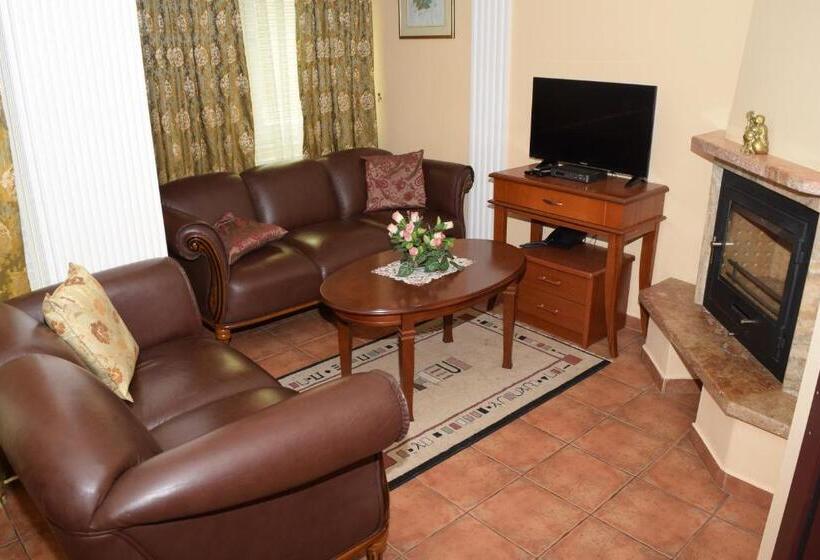 سوییت لوکس, Tivoli