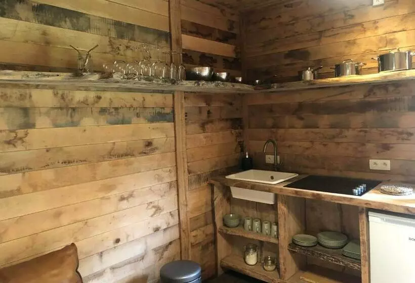 １ベッドルームアパートメント, Une Maison à La Campagne