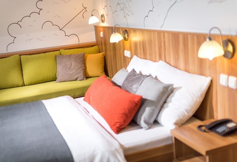 スタンダードトリプルルーム, Wellness Hotel Grand