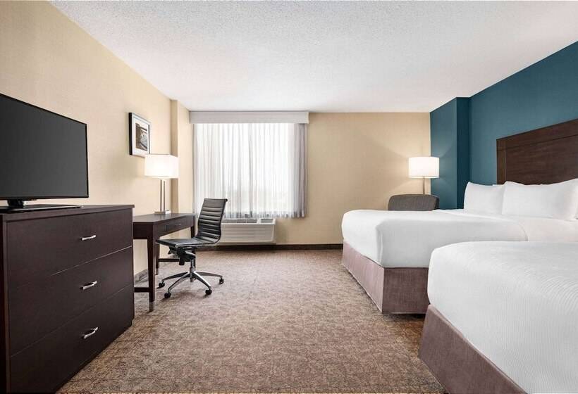 シティビューのデラックスルーム, Wyndham Garden Niagara Falls Fallsview