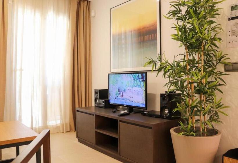 Апартаменты Superior 1 Спальня, Ramada Hotel & Suites By Wyndham Costa Del Sol
