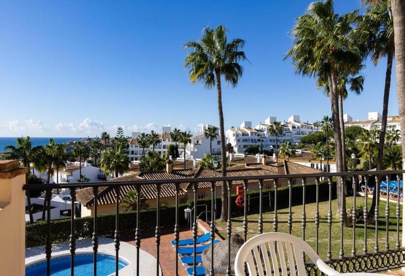 프리미엄 아파트 1 베드룸 바다 뷰, Ramada Hotel & Suites By Wyndham Costa Del Sol