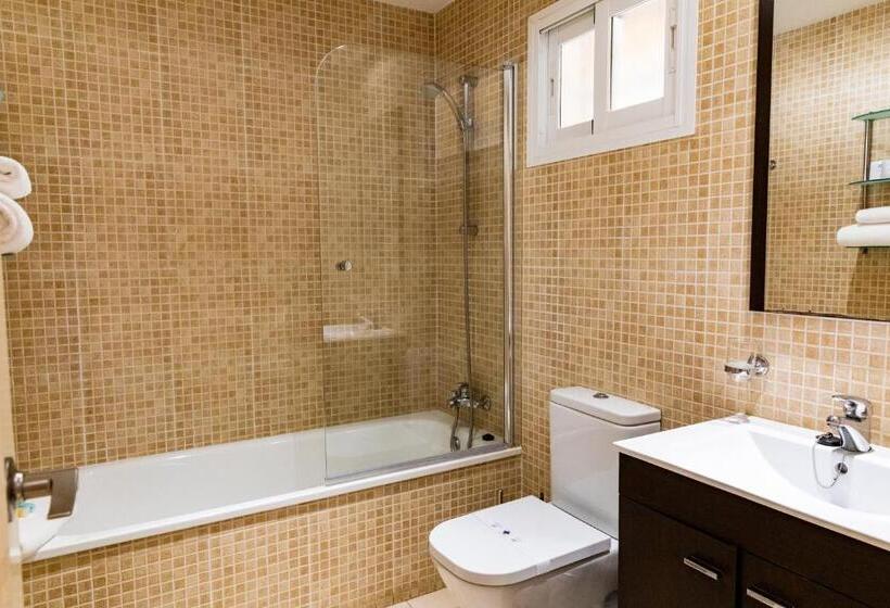 سوئیت جونیور سوپریور با چشم‌انداز دریا, Ramada Hotel & Suites By Wyndham Costa Del Sol