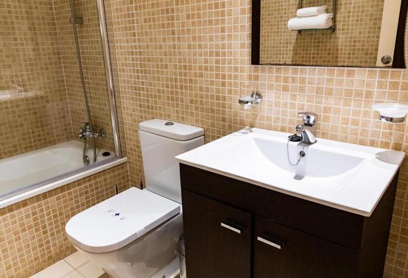 바다 전망 수피리어 주니어 스위트, Ramada Hotel & Suites By Wyndham Costa Del Sol