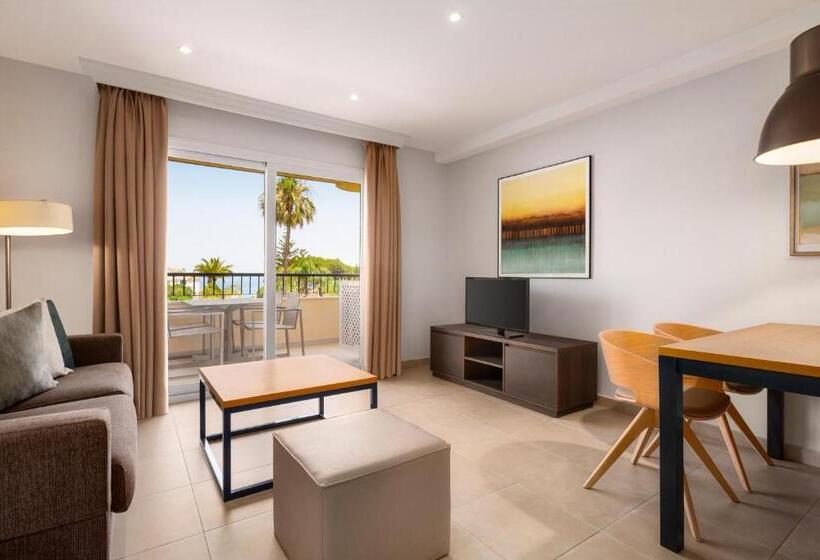 Апартаменты Superior 1 Спальня Вид на Море, Ramada Hotel & Suites By Wyndham Costa Del Sol