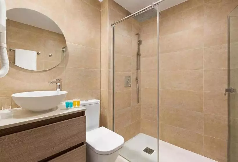 آپارتمان سوپریور 1 خوابه با چشم‌انداز دریا, Ramada Hotel & Suites By Wyndham Costa Del Sol