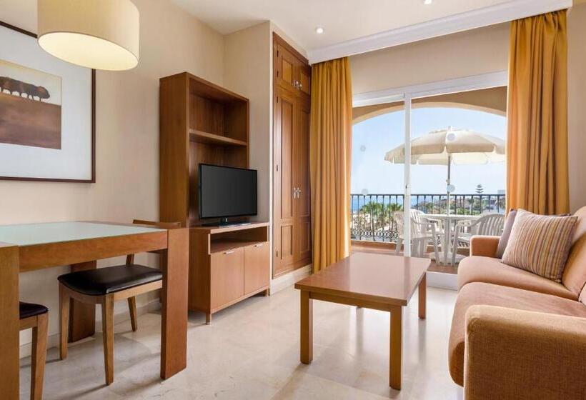 프리미엄 아파트 1 베드룸 바다 뷰, Ramada Hotel & Suites By Wyndham Costa Del Sol
