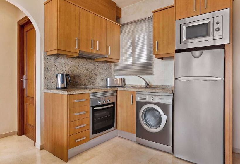 1침실 수피리어 아파트 바다 전망, Ramada Hotel & Suites By Wyndham Costa Del Sol