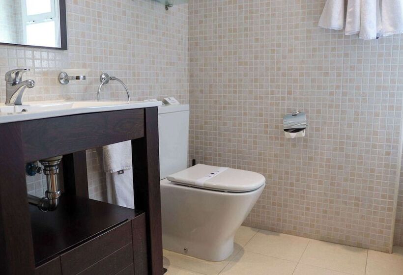 Апартаменты Superior 3 Спальни, Ramada Hotel & Suites By Wyndham Costa Del Sol