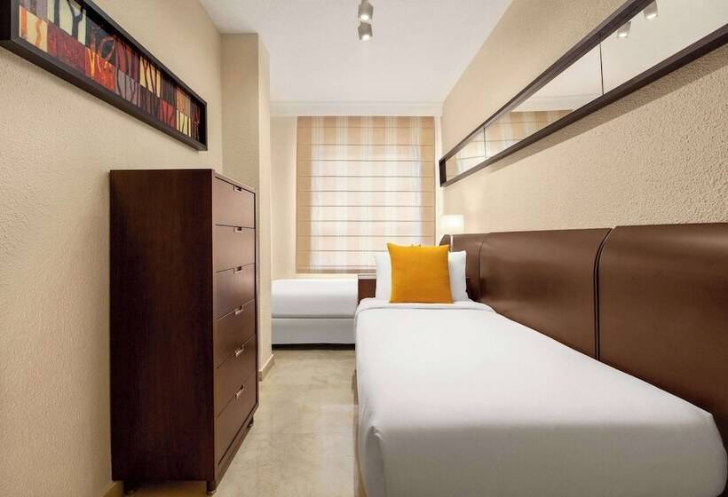 Superior 3-bedroom flat with sea view, Ramada Hotel & Suites By Wyndham Costa Del Sol