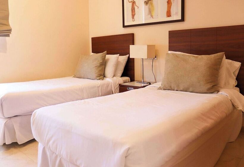 Superior 3-bedroom flat with sea view, Ramada Hotel & Suites By Wyndham Costa Del Sol