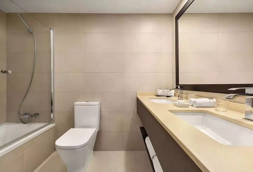سوئیت پریمیوم 2 خوابه, Ramada Hotel & Suites By Wyndham Costa Del Sol