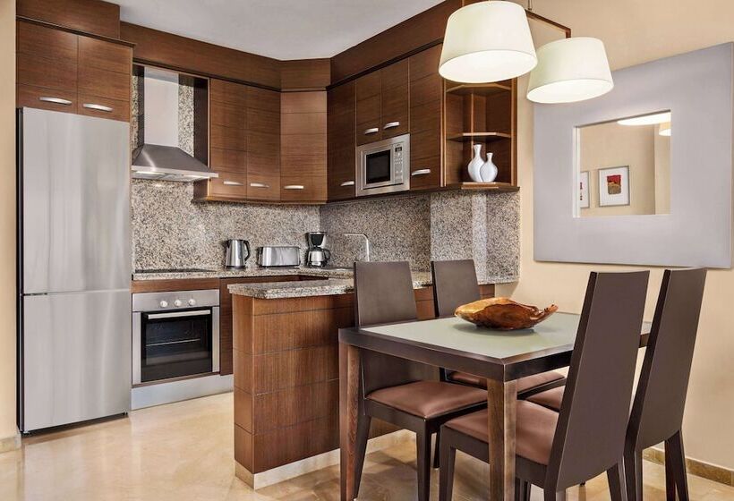 Апартаменты Классик 1 Спальня, Ramada Hotel & Suites By Wyndham Costa Del Sol