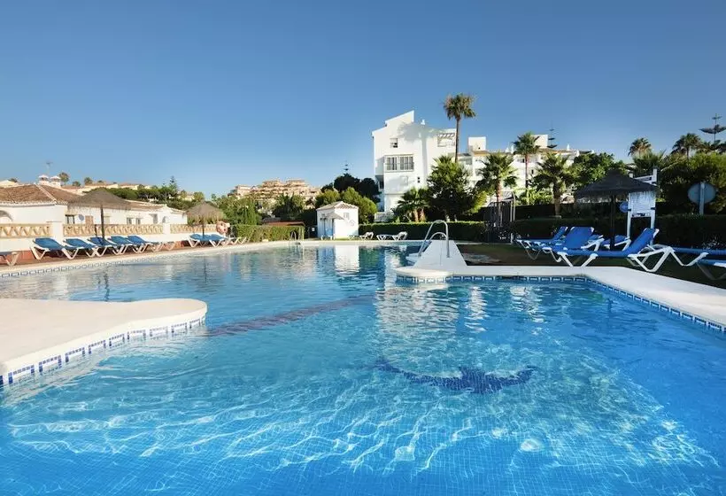 سوئیت کلاسیک, Ramada Hotel & Suites By Wyndham Costa Del Sol