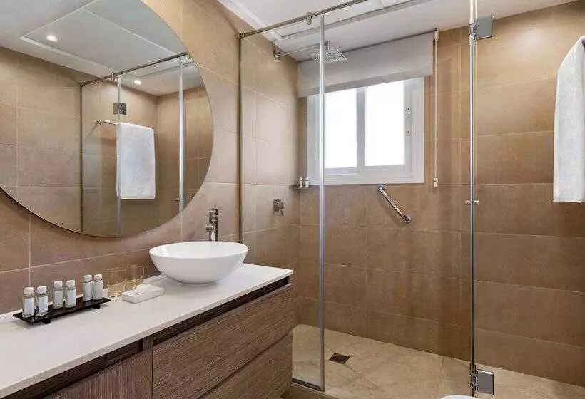 سوئیت پریمیوم 2 خوابه, Ramada Hotel & Suites By Wyndham Costa Del Sol