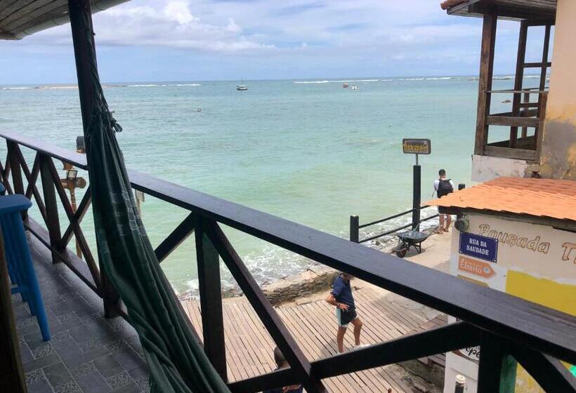 غرفة قياسية مزوَّدة بشُرفة إطلالة جانبية علي البحر, Pousada Tranquila