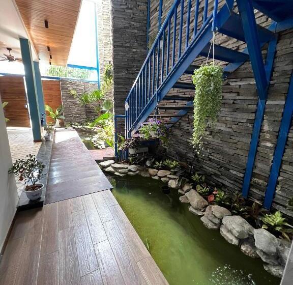 استودیوی استاندارد با چشم‌انداز دریا, Cani Beach House