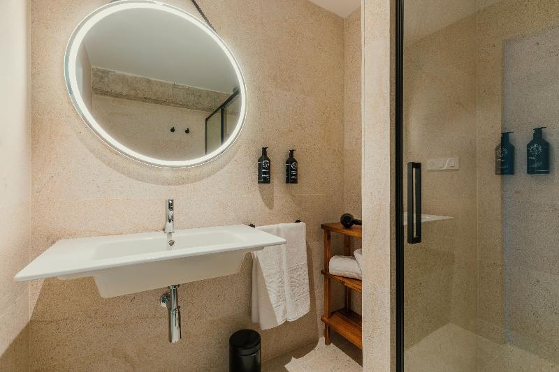 Апартаменты 1 Спальня, Paya Suites