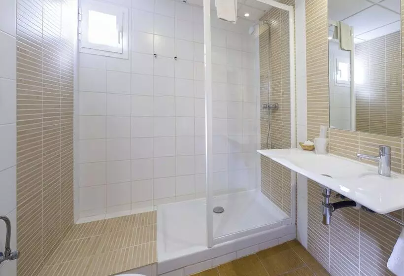 اتاق استاندارد سه نفره, Hostal Marino