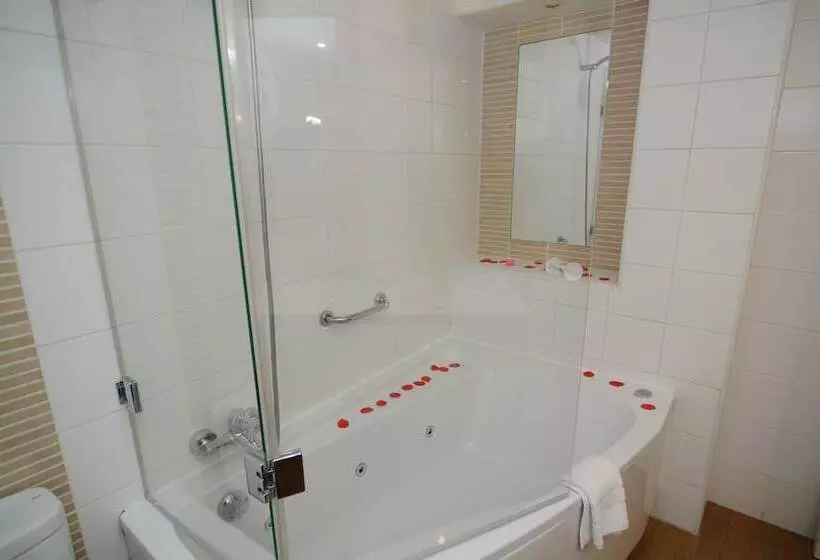 اتاق استاندارد سه نفره, Hostal Marino