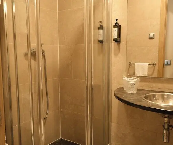 Quarto standard, Windsor Puerta del Sol