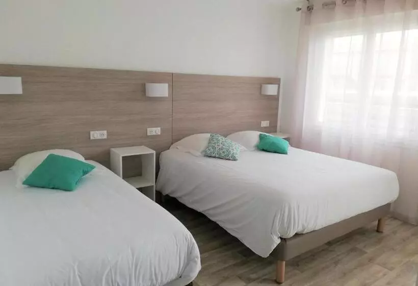 Standard Triple Room with Terrace, Atlantique