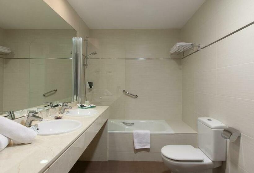 스탠다드 트리플 룸, Porcel Avant