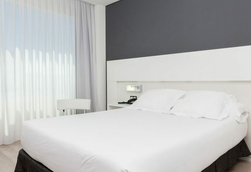 اتاق استاندارد, Axor Feria